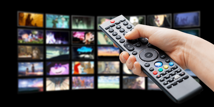 Top 10 Benefits of Switching to IPTV from Traditional Cable